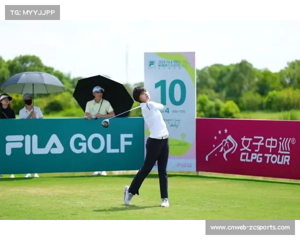 FILA GOLF女子菁英赛设万圣节主题市集,观众互动体验丰富多彩 FILA GOLF女子菁英赛设万圣节主题市集,观众互动体验丰富多彩